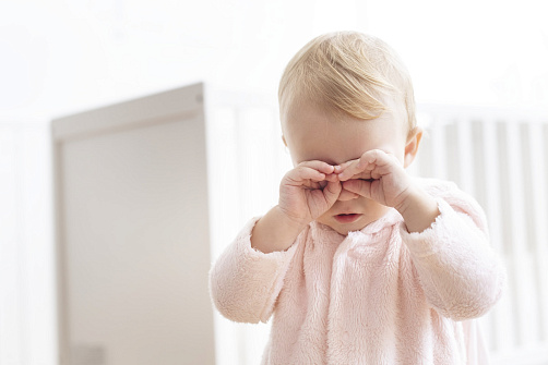 Непроходимость носо-слезного канала у ребенка: симптомы и лечение